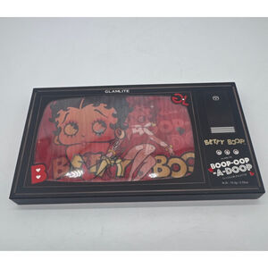 Glamlite BETTY BOOP 15-Color Eyeshadow Palette Red Black
